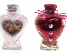 Valentine Glitter Bottles