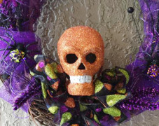 Halloween Glitter Skull Wreath